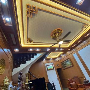 Trần Nhựa Nano Giật Cấp